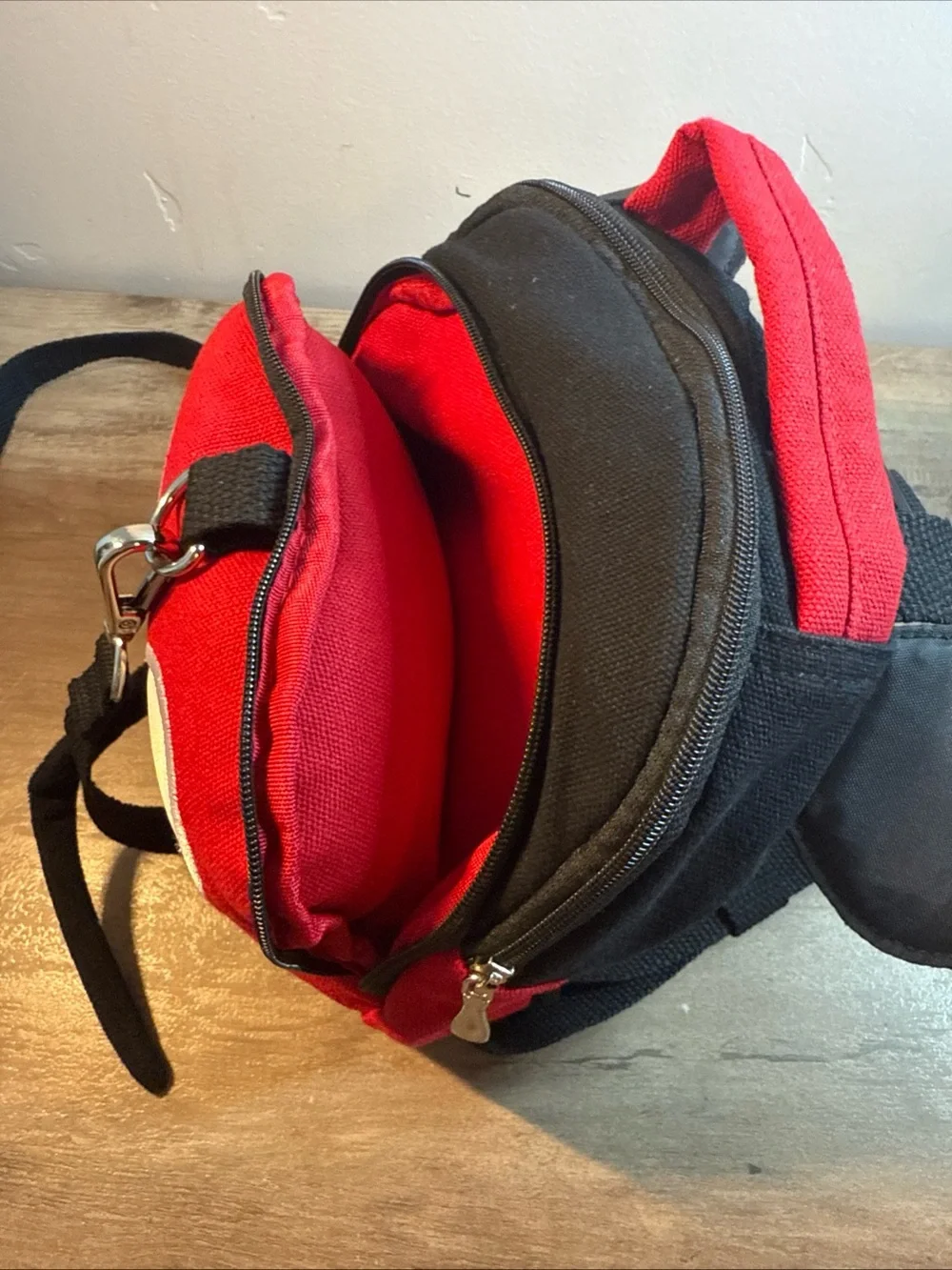 Mickey Mouse Toddler Safety Harness Backpack with Detachable Strap